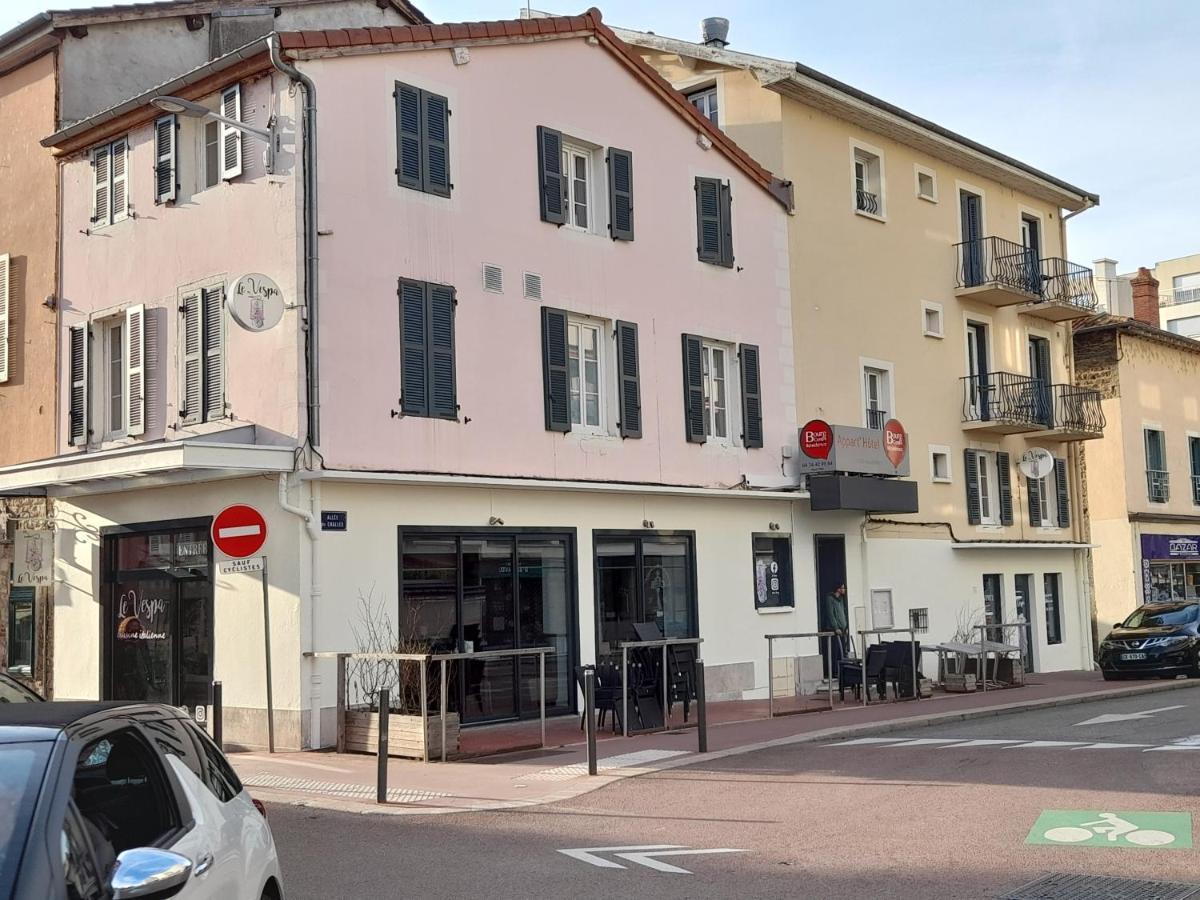 Bourg Centre Residence Bagian luar foto