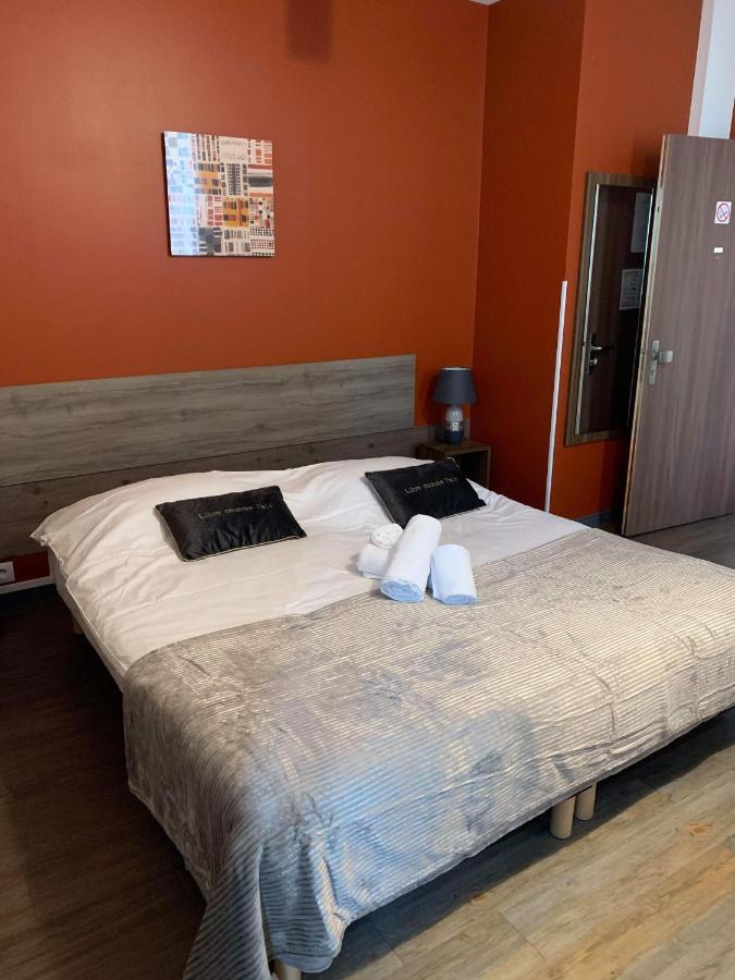 Bourg Centre Residence Bagian luar foto
