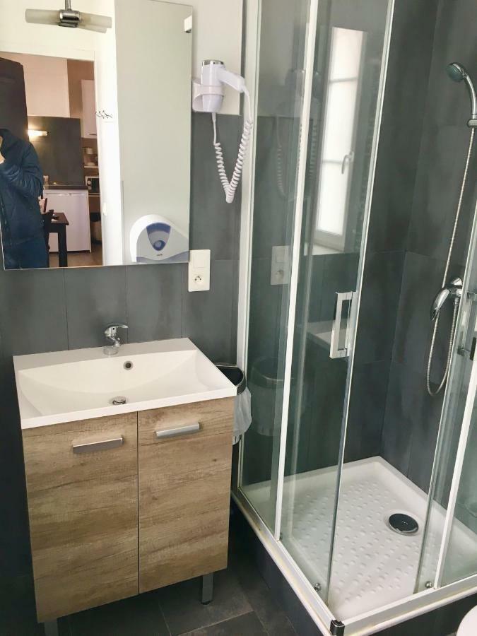 Bourg Centre Residence Bagian luar foto