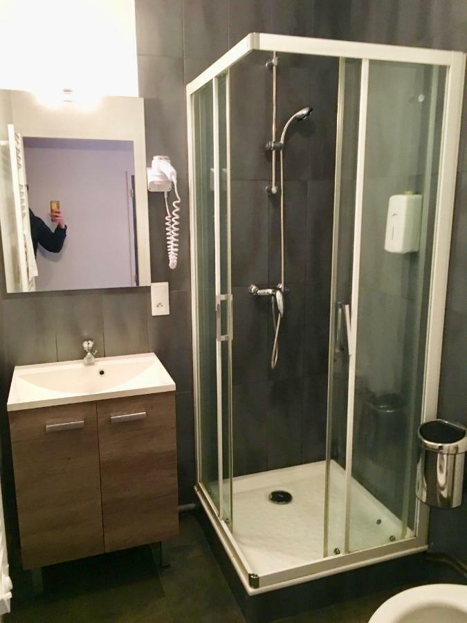 Bourg Centre Residence Bagian luar foto