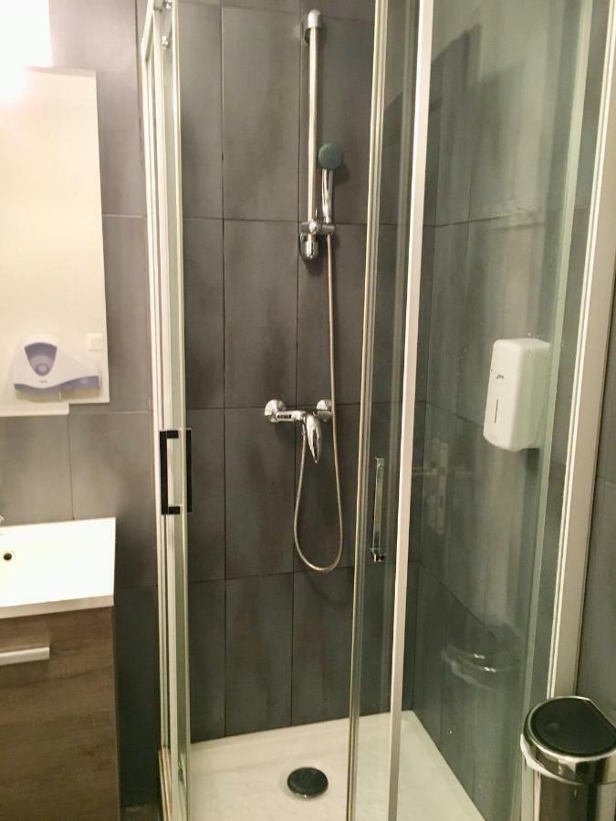 Bourg Centre Residence Bagian luar foto
