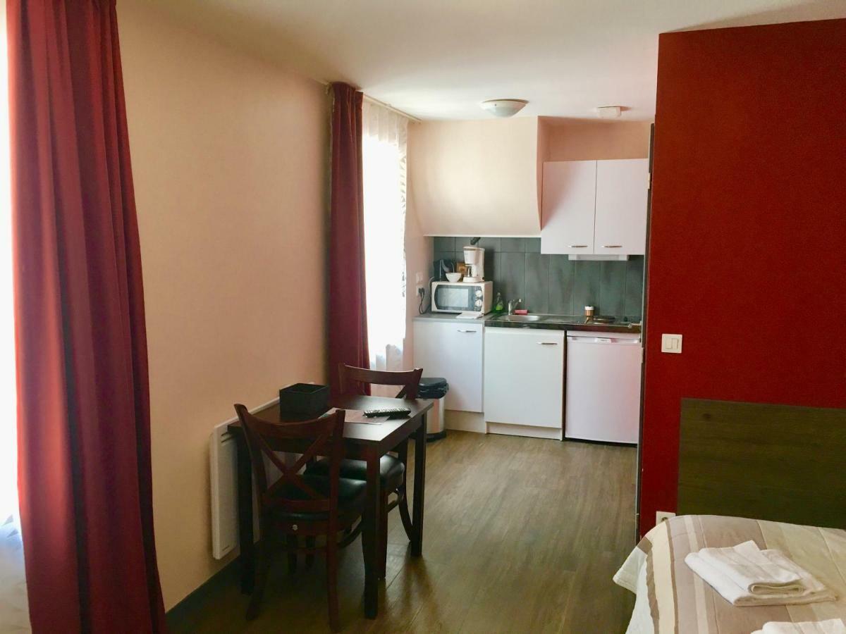 Bourg Centre Residence Bagian luar foto