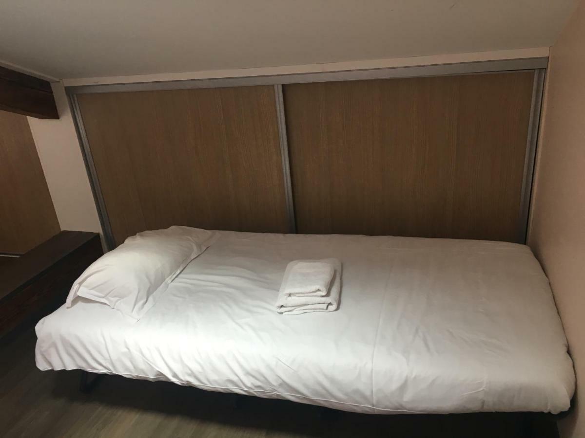 Bourg Centre Residence Bagian luar foto