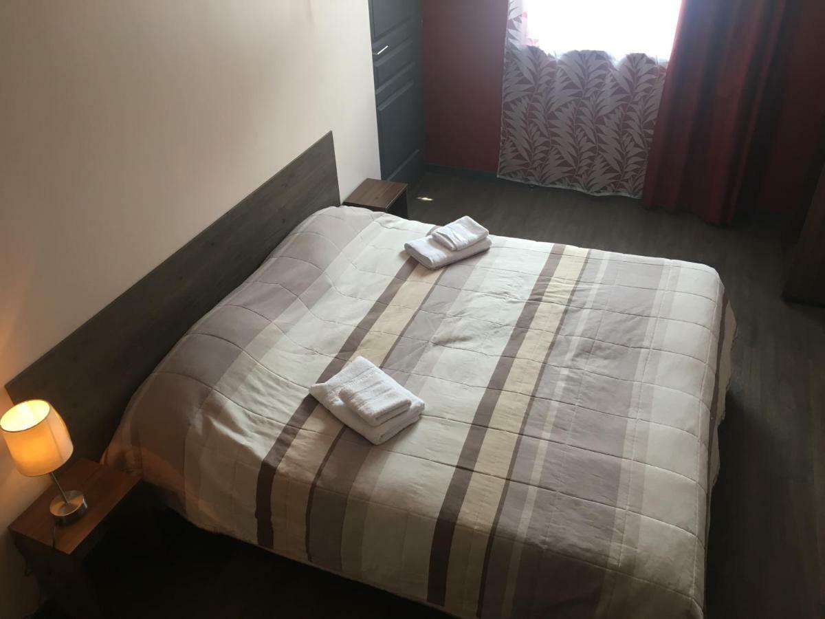 Bourg Centre Residence Bagian luar foto